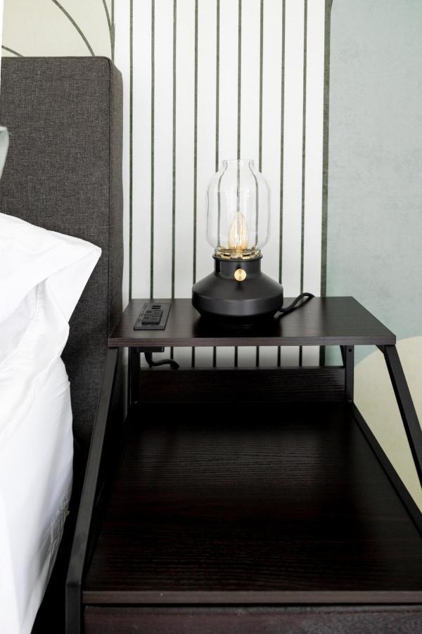 Stylish Suite At 300 Front Street W 토론토 외부 사진