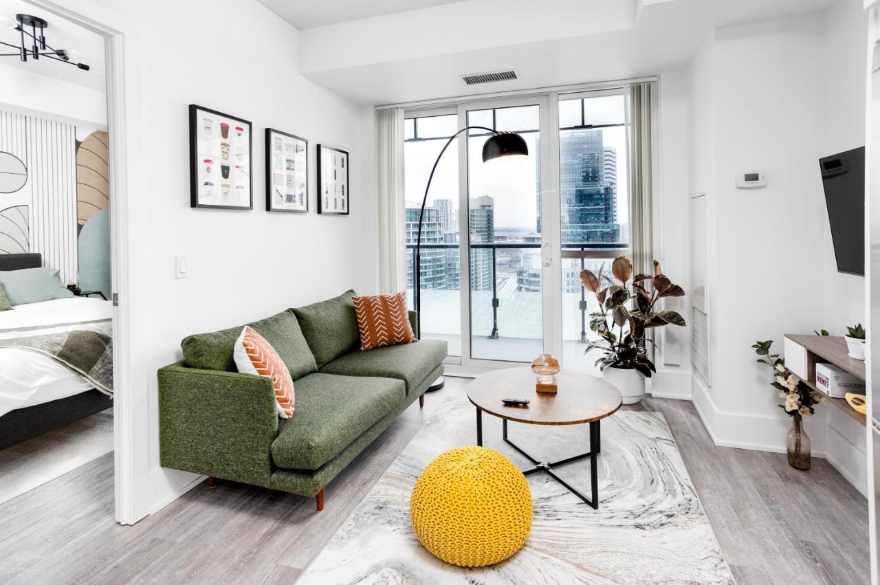 Stylish Suite At 300 Front Street W 토론토 외부 사진