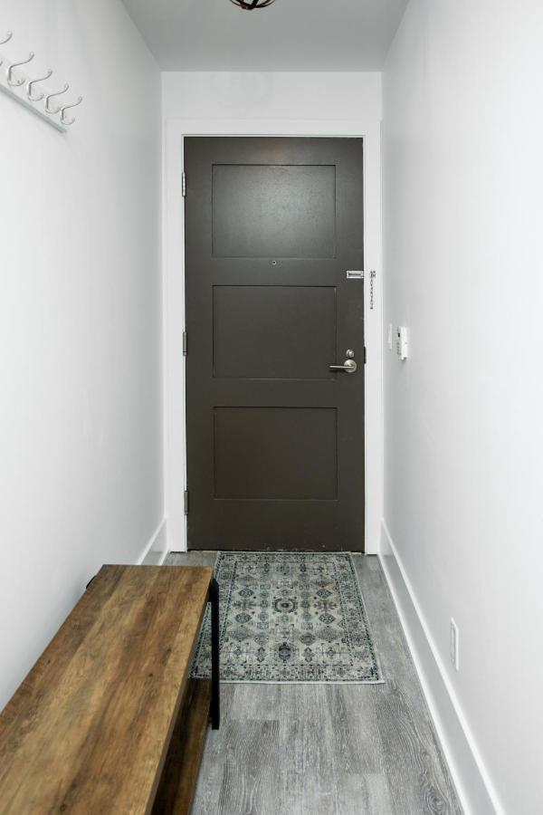 Stylish Suite At 300 Front Street W 토론토 외부 사진