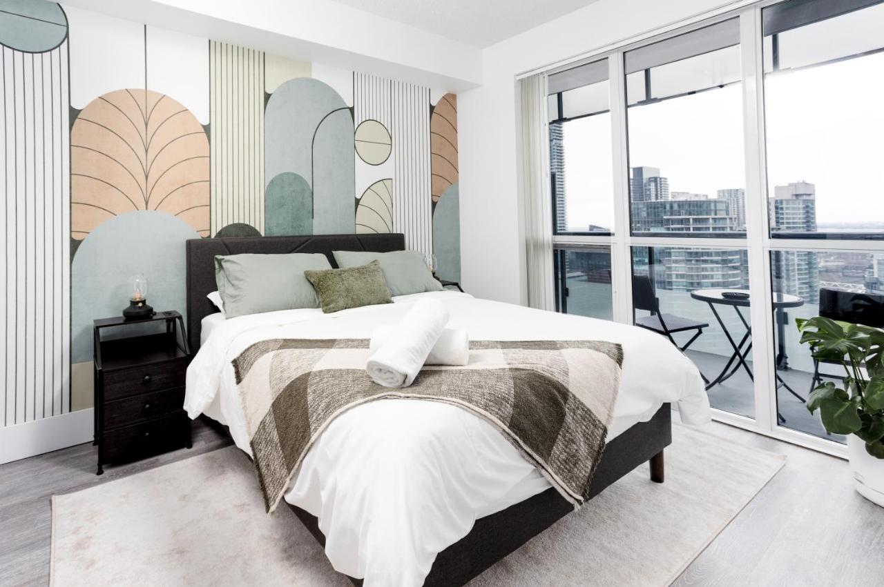 Stylish Suite At 300 Front Street W 토론토 외부 사진